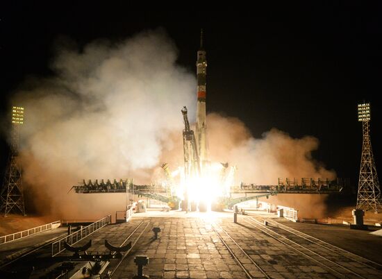 Старт пилотируемого корабля "Союз МС-12"