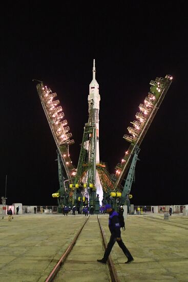 Старт пилотируемого корабля "Союз МС-12"