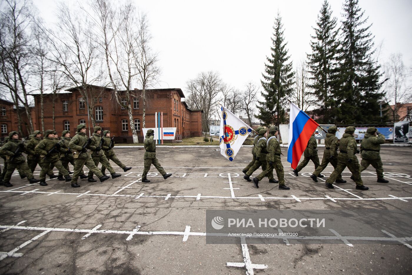 Новые расчеты С-400 заступили на первое боевое дежурство 