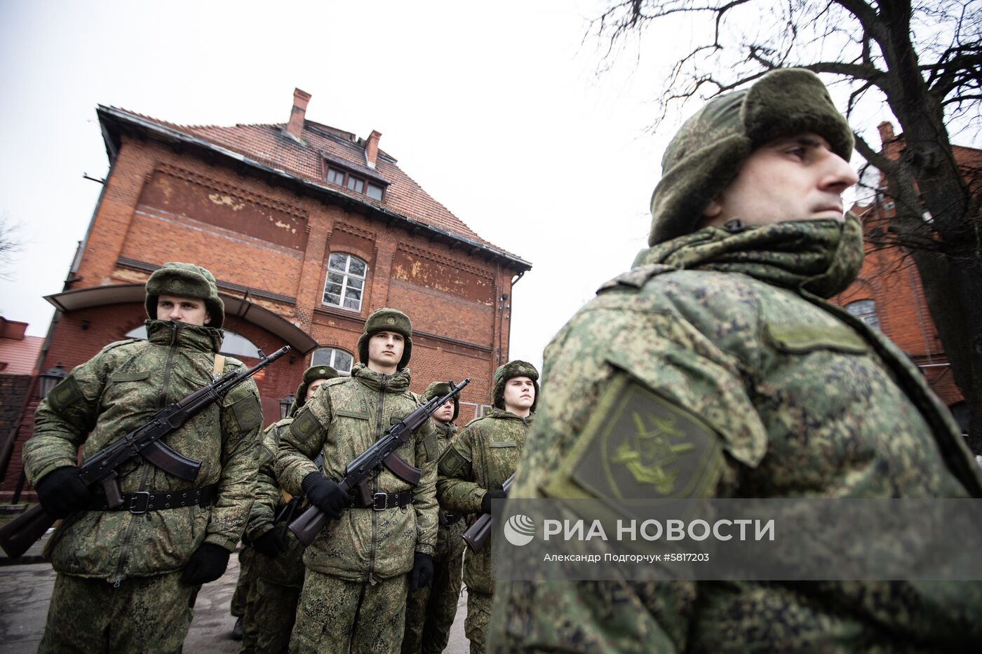 Новые расчеты С-400 заступили на первое боевое дежурство 