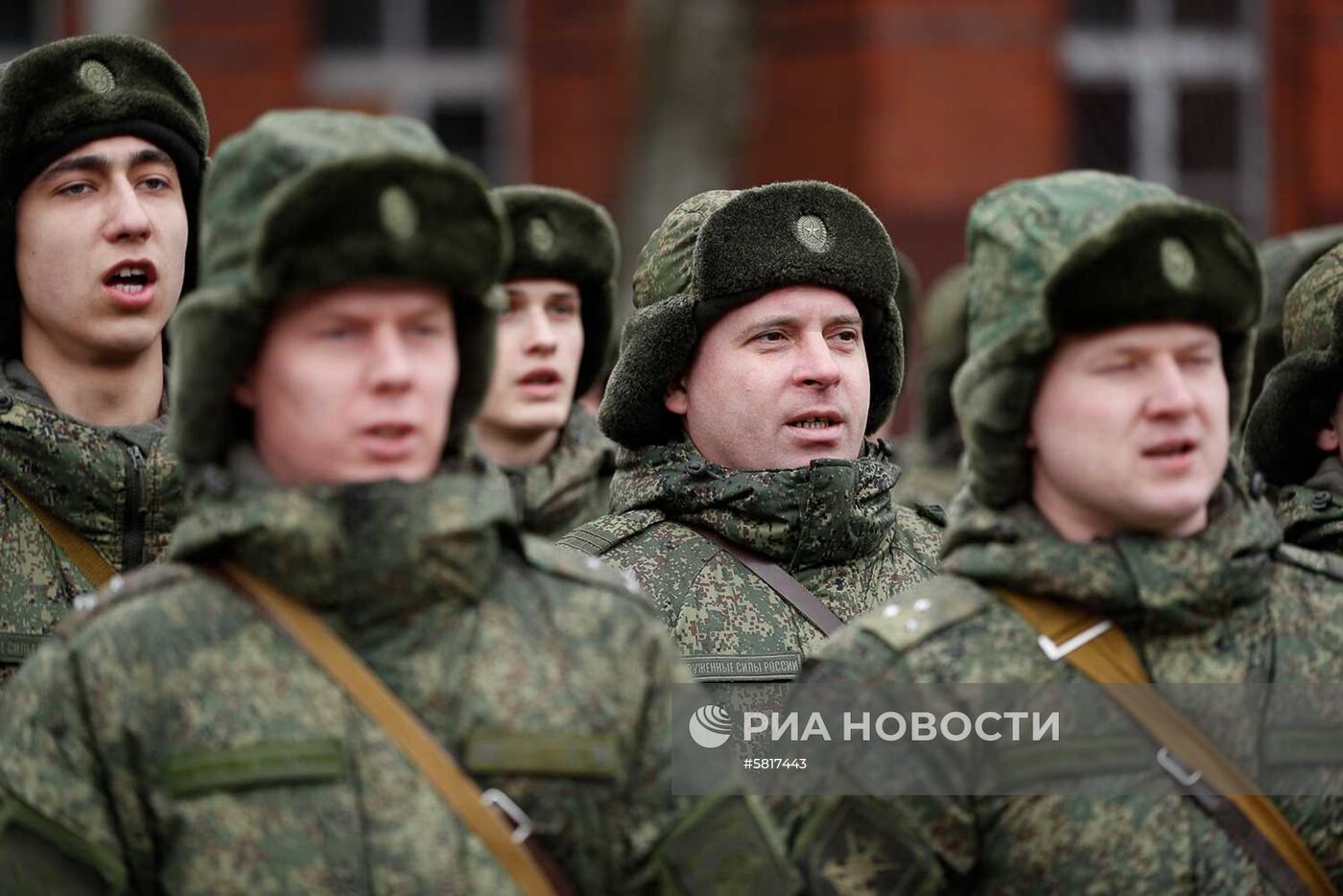 Новые расчеты С-400 заступили на первое боевое дежурство 