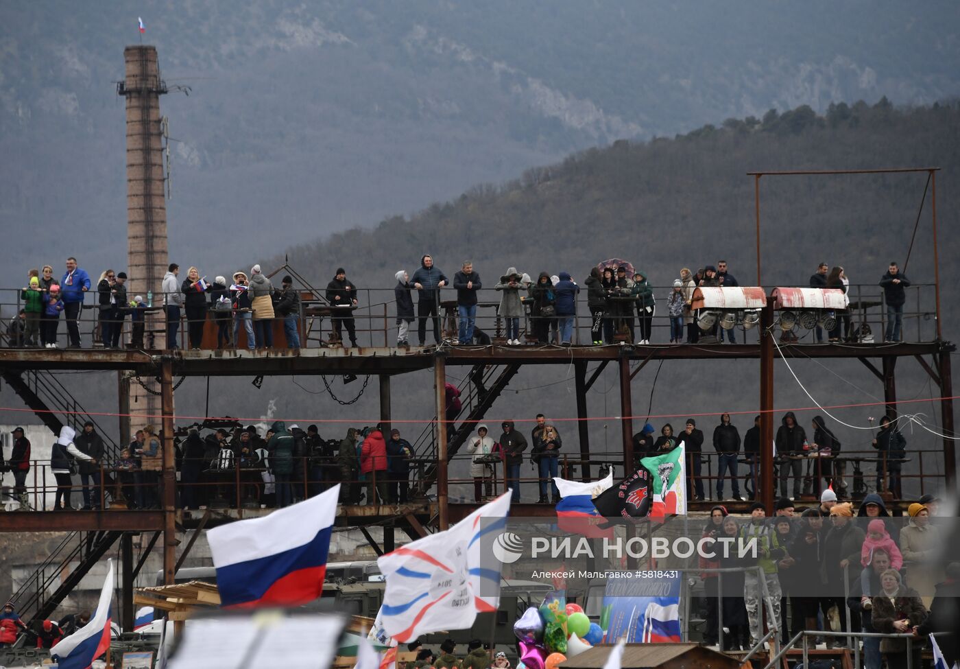 Автопробег мотоклуба "Ночные волки" в Крыму