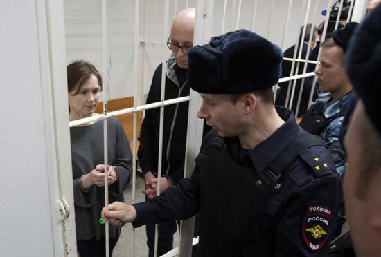 Избрание меры пресечения задержанным по делу о гибели детей в Карелии