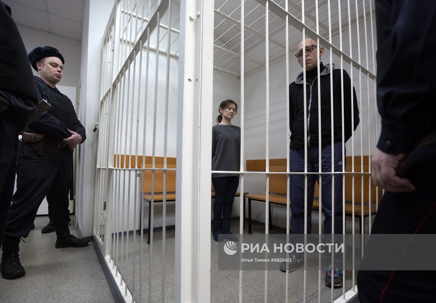 Избрание меры пресечения задержанным по делу о гибели детей в Карелии