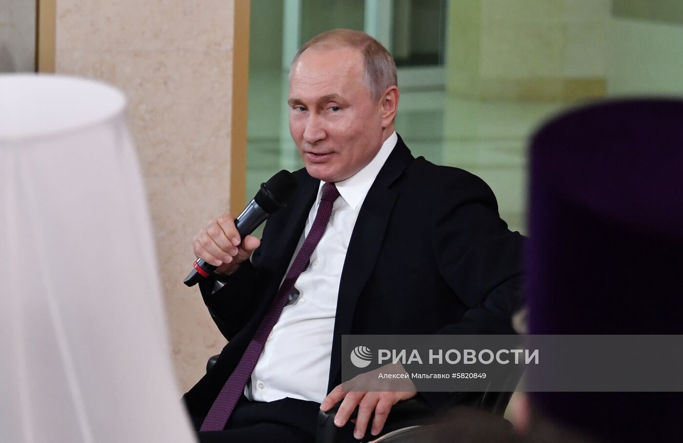 Рабочая поездка президента РФ В. Путина в Крым 
