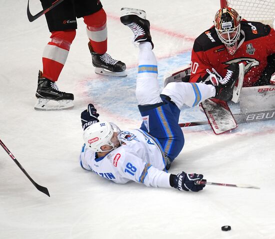 Хоккей. КХЛ. Матч "Авангард" - "Барыс