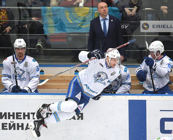 Хоккей. КХЛ. Матч "Авангард" - "Барыс