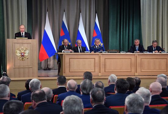 Президент РФ В. Путин принял участие в расширенном заседании коллегии Генпрокуратуры РФ
