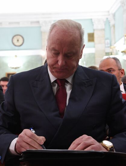 Президент РФ В. Путин принял участие в расширенном заседании коллегии Генпрокуратуры РФ