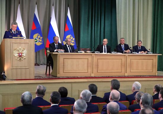 Президент РФ В. Путин принял участие в расширенном заседании коллегии Генпрокуратуры РФ