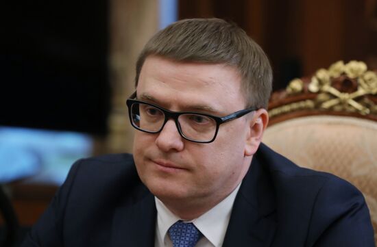 Президент РФ В. Путин встретился с врио губернатора Челябинской области А. Текслером