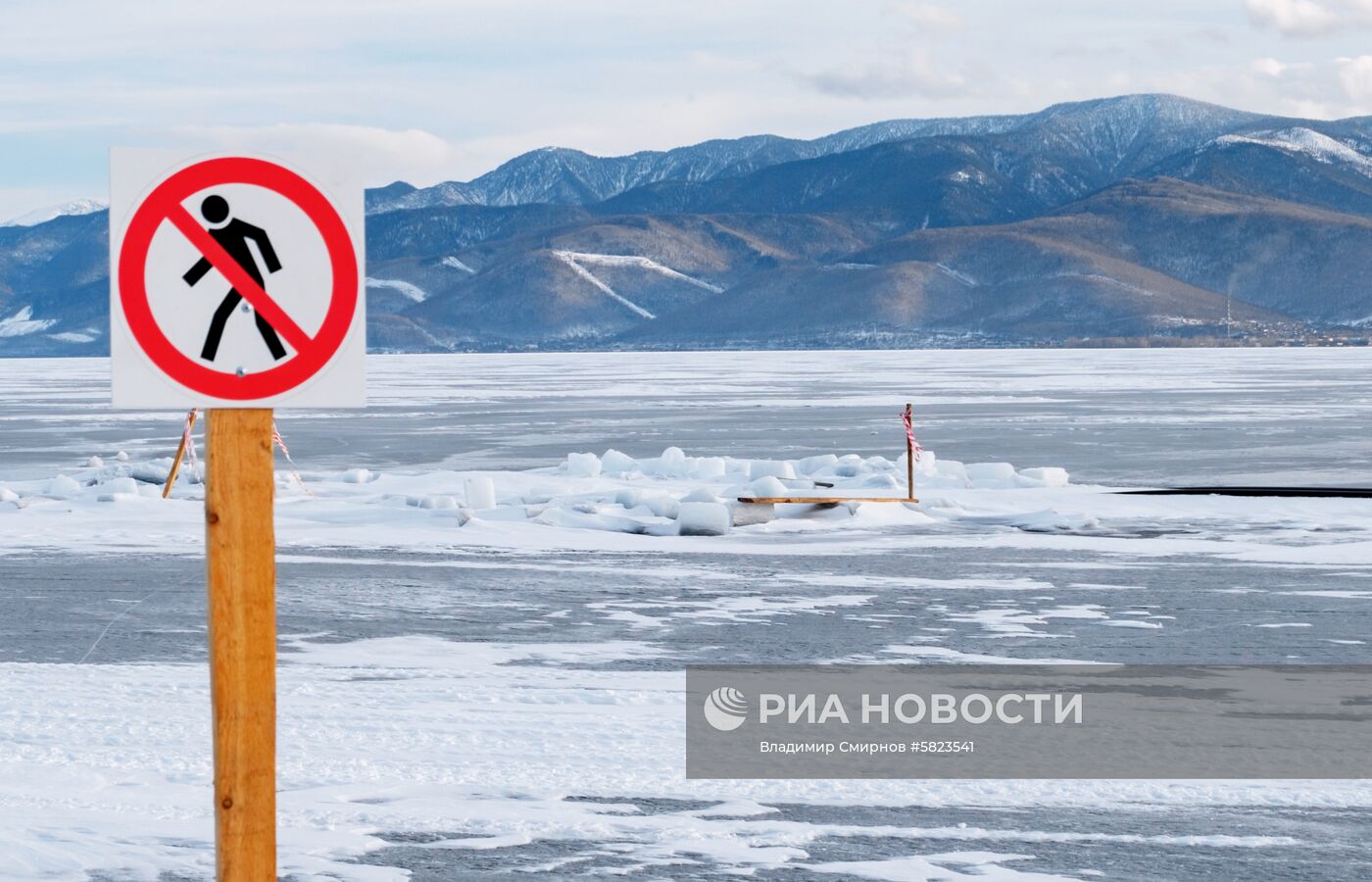 Строительство завода по розливу воды на берегу Байкала приостановлено