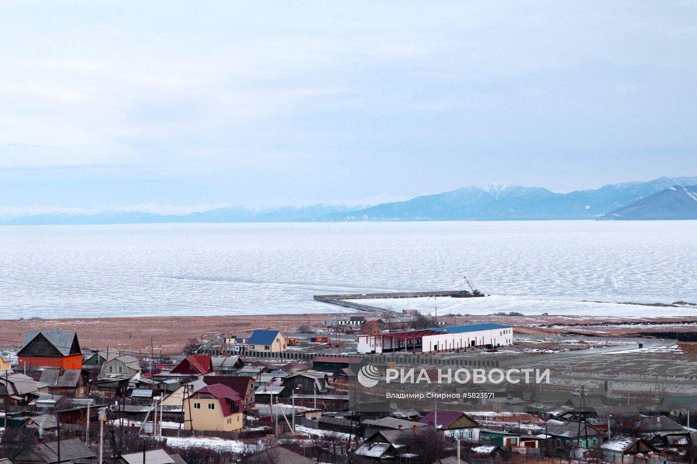 Строительство завода по розливу воды на берегу Байкала приостановлено