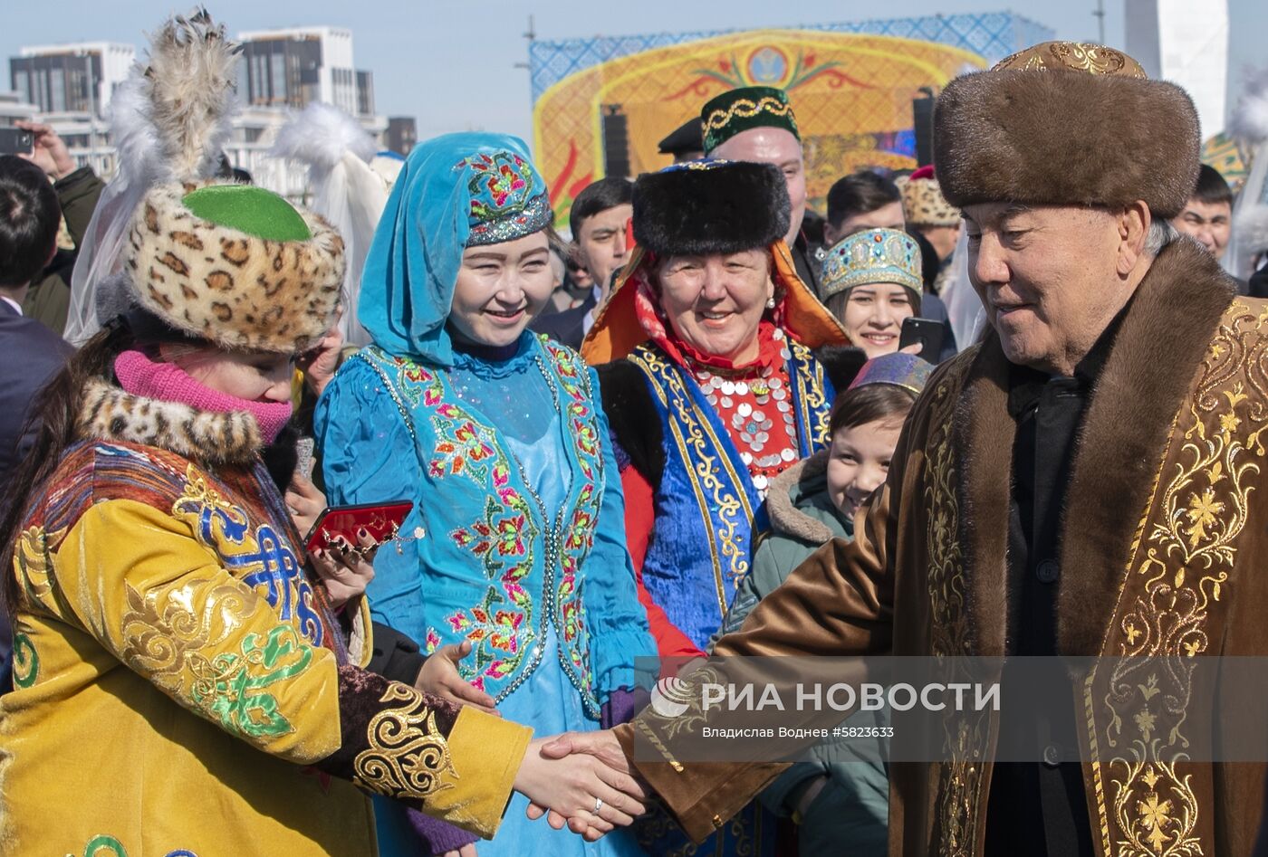 Н. Назарбаев и К.-Ж. Токаев посетили мероприятия в честь Наурыза