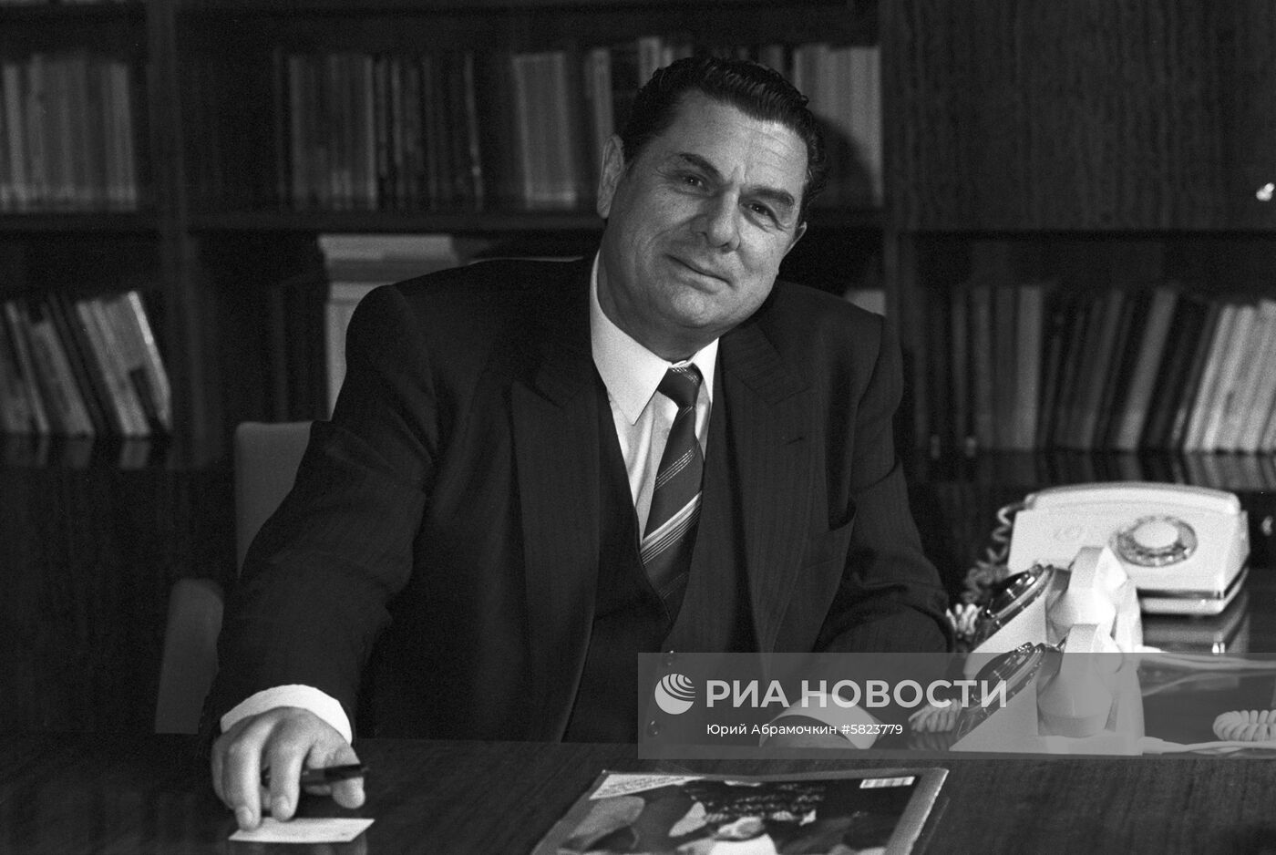 Первый секретарь Абхазского обкома КП Грузии Б. В. Адлейба