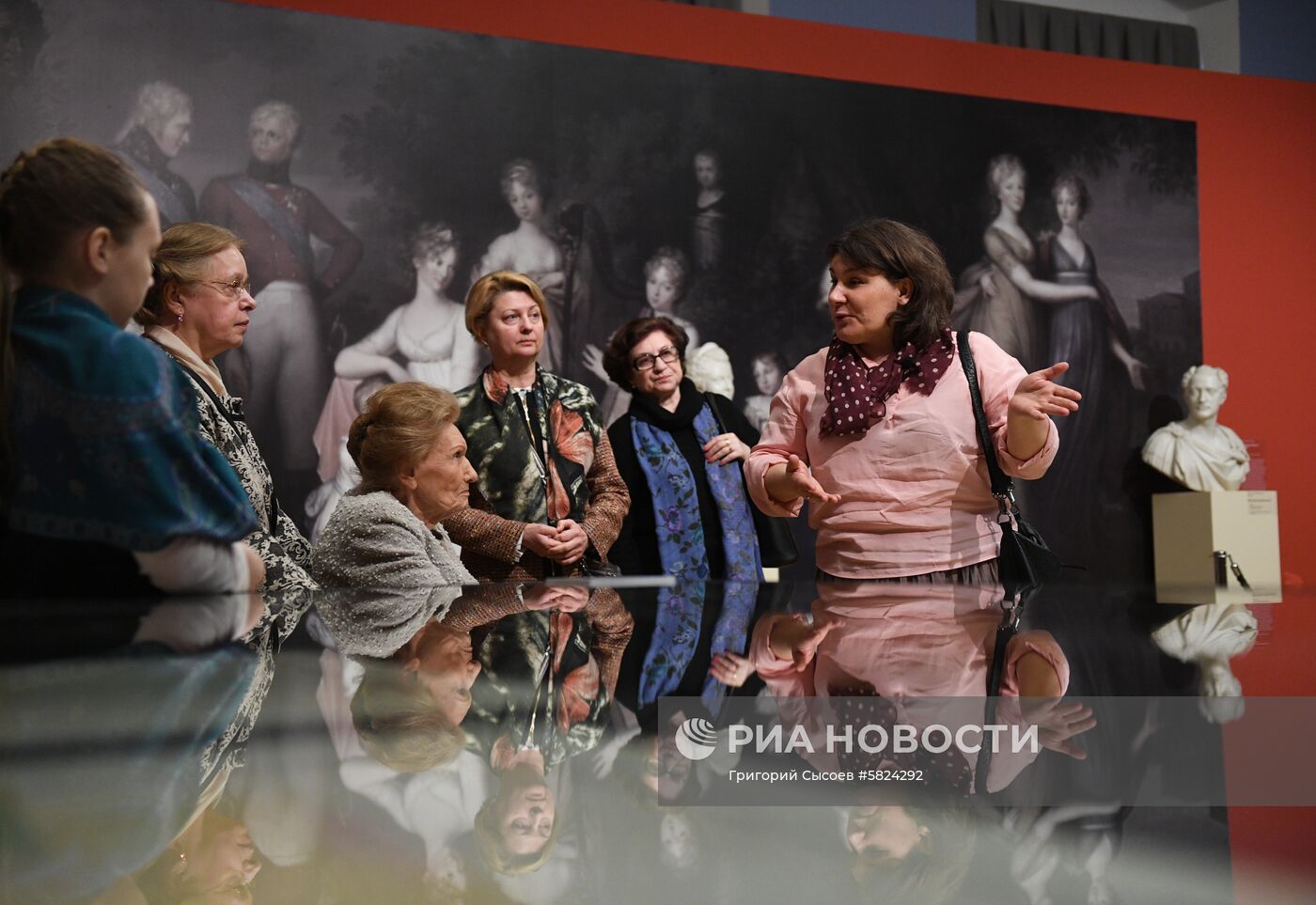 Выставка "Российская благотворительность под покровительством Императорского дома Романовых"