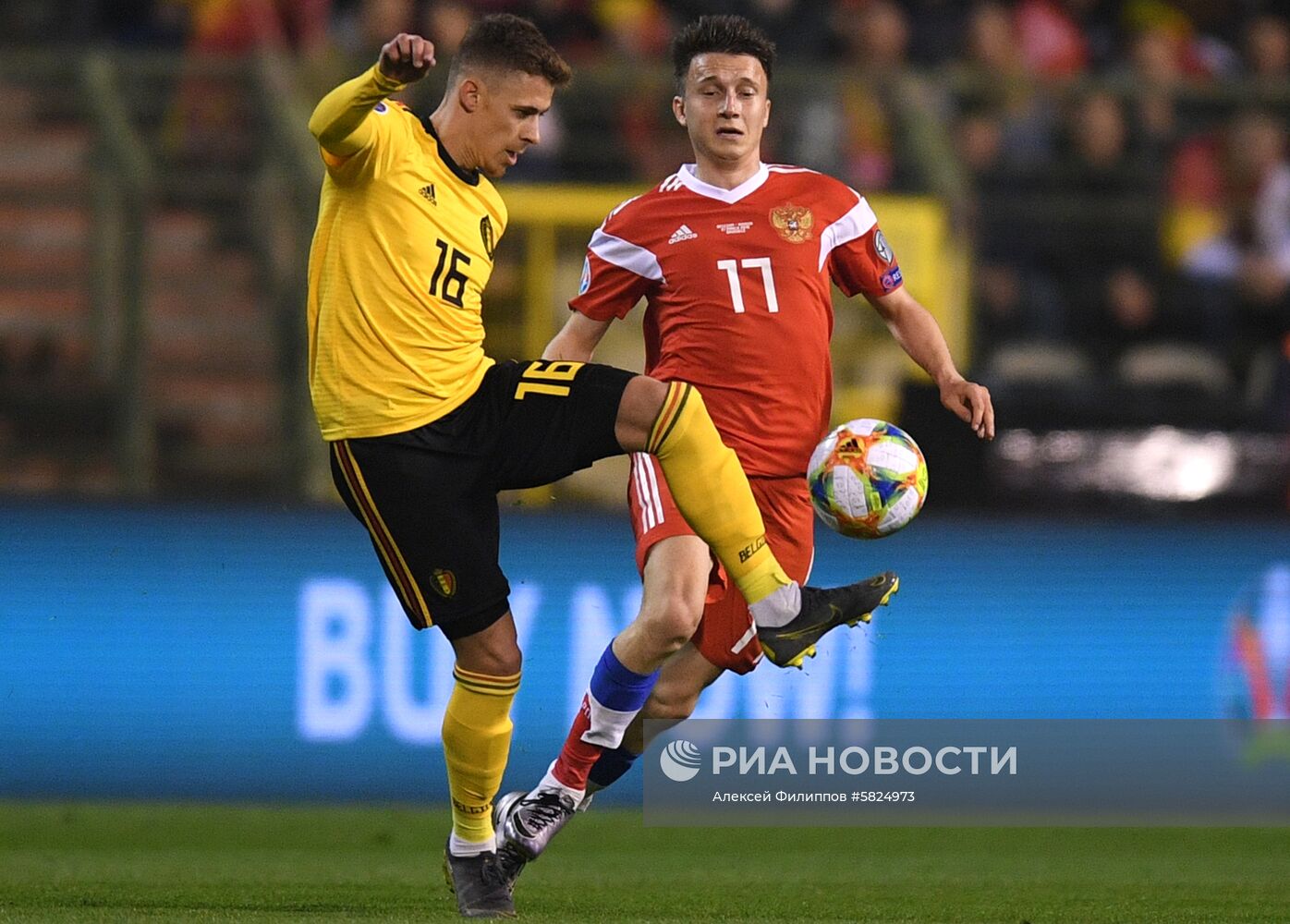 Футбол. Отборочный матч ЧЕ-2020. Матч Бельгия - Россия