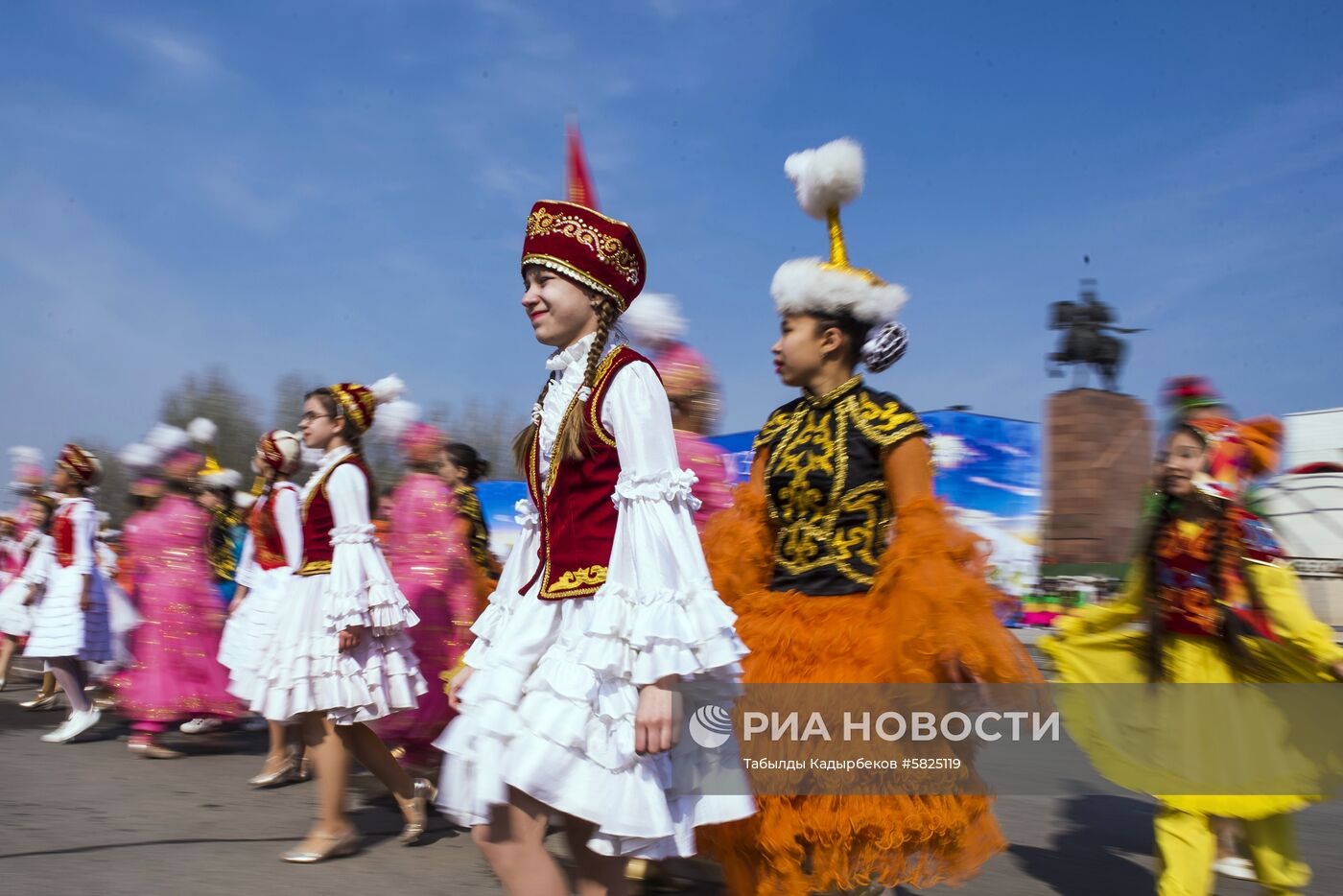 Празднование Навруза в Бишкеке