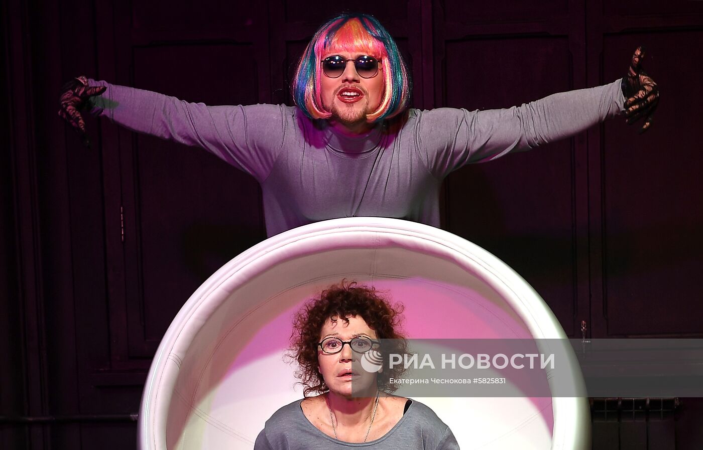 Спектакль "Квартира Коломбины" в Театре на Малой Бронной