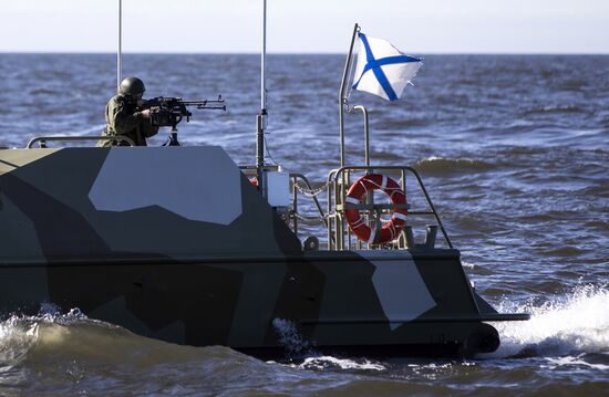 Тренировка отряда Балтийской военно-морской базы