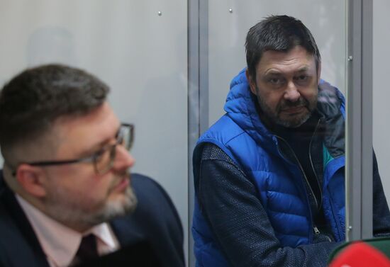 Заседание суда по делу журналиста К. Вышинского 