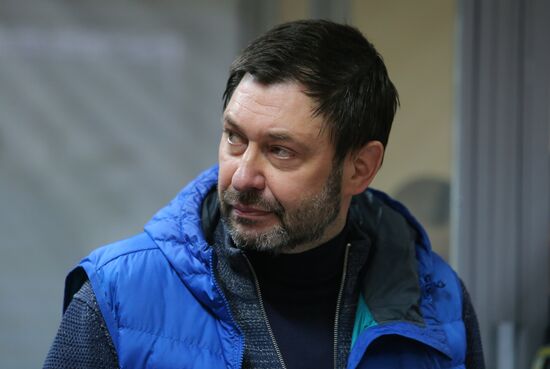 Заседание суда по делу журналиста К. Вышинского 