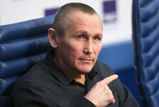 П/к, посвященная спектаклю-концерту "Мы все из одной глины"