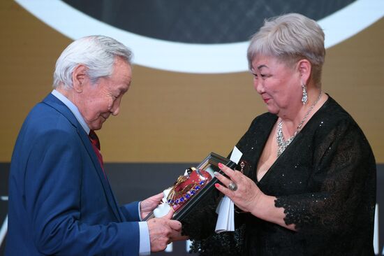 Театральная премия "Золотая маска-2019"