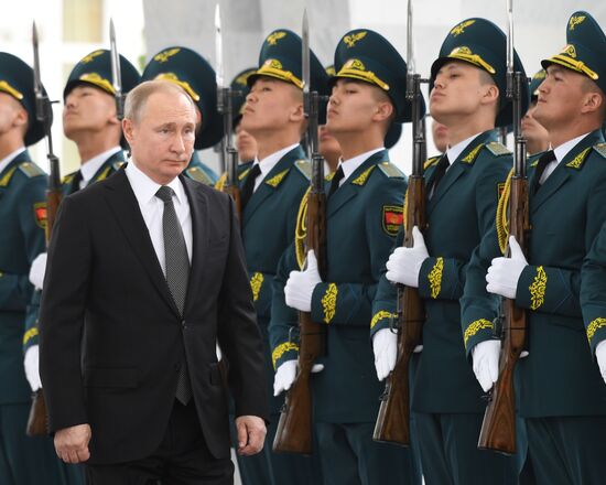 Государственный визит президента РФ В. Путина в Киргизию