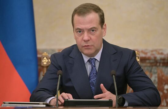 Премьер-министр РФ Д. Медведев провел заседание правительства РФ