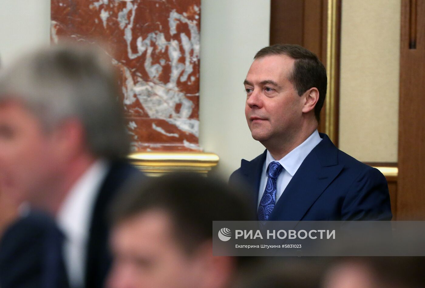 Премьер-министр РФ Д. Медведев провел заседание правительства РФ