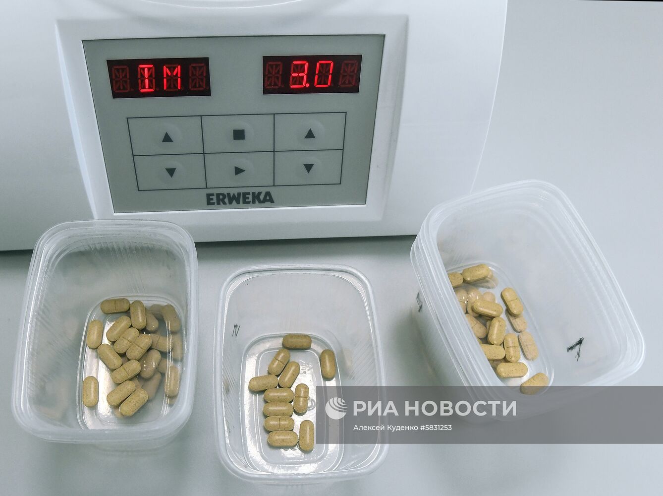 Производство лекарств на фармацевтическом предприятии «Оболенское"