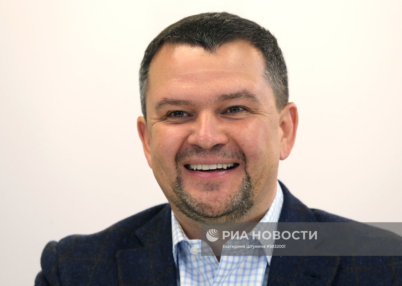 Премьер-министр РФ Д. Медведев посетил офис компании Mail.ru Group