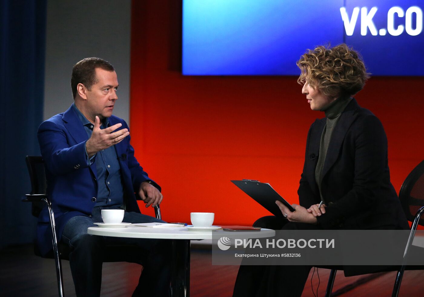 Премьер-министр РФ Д. Медведев посетил офис компании Mail.ru Group