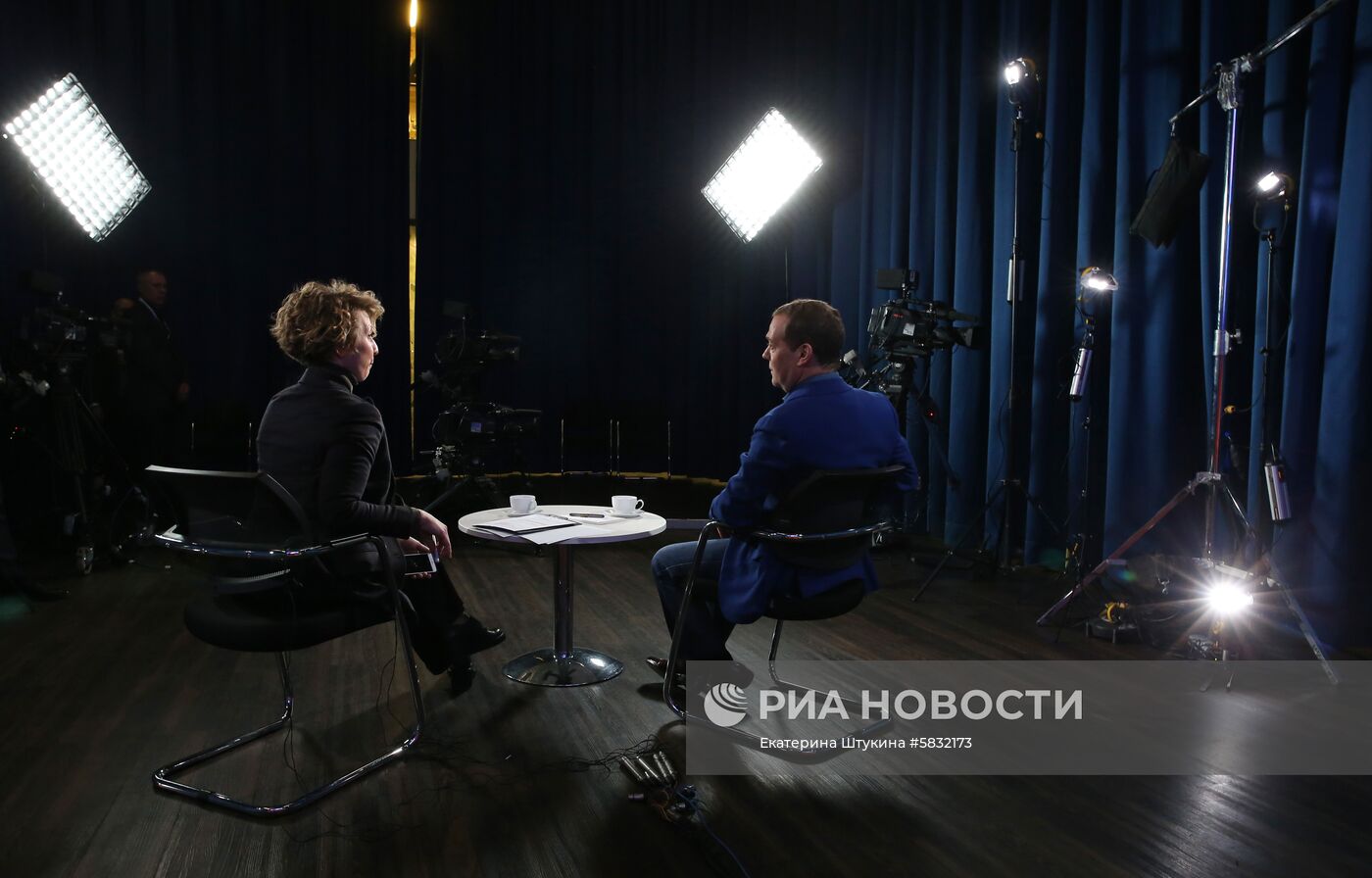 Премьер-министр РФ Д. Медведев посетил офис компании Mail.ru Group