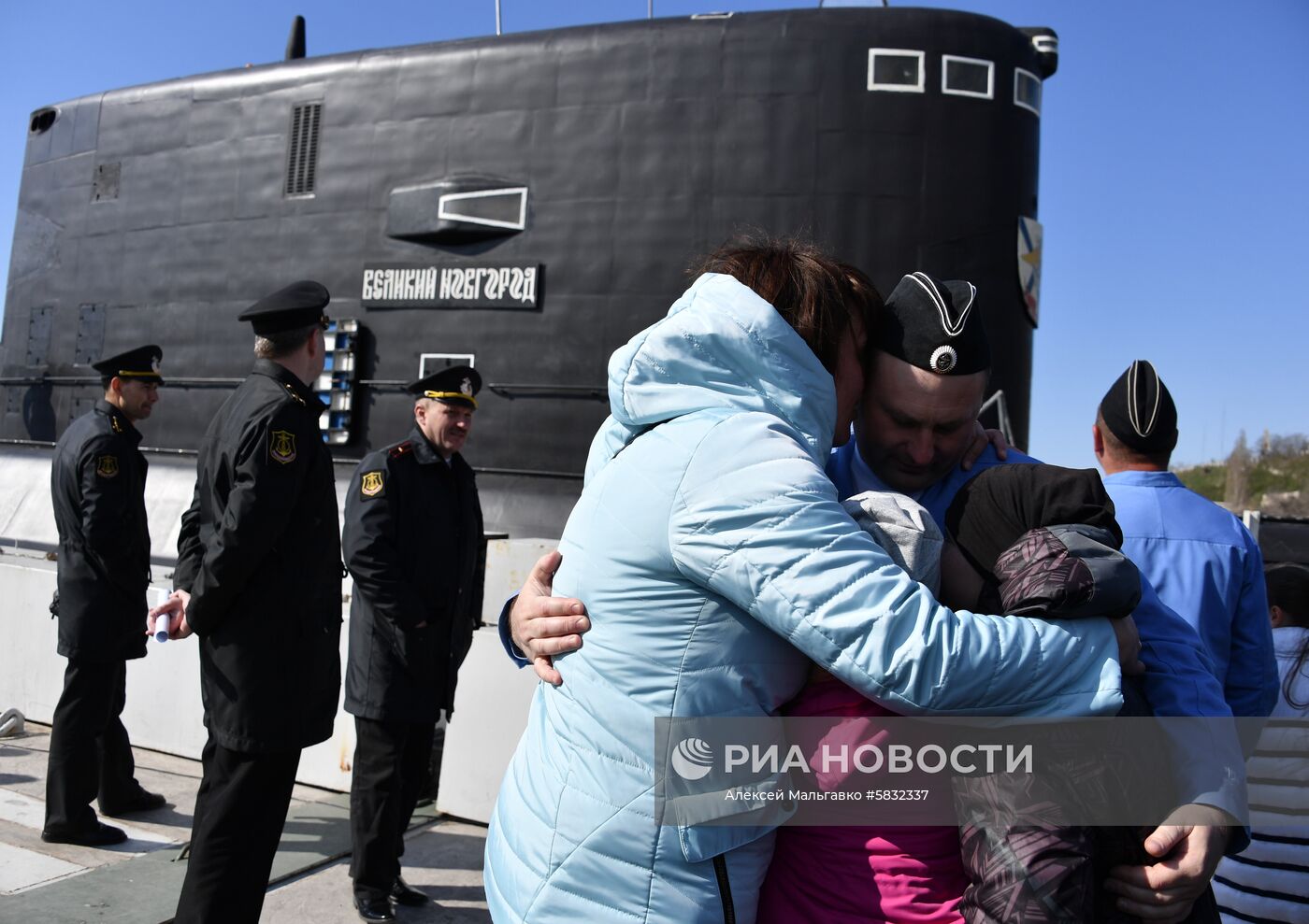 Подлодка «Великий Новгород» впервые прибыла на базу ЧФ в Севастополе