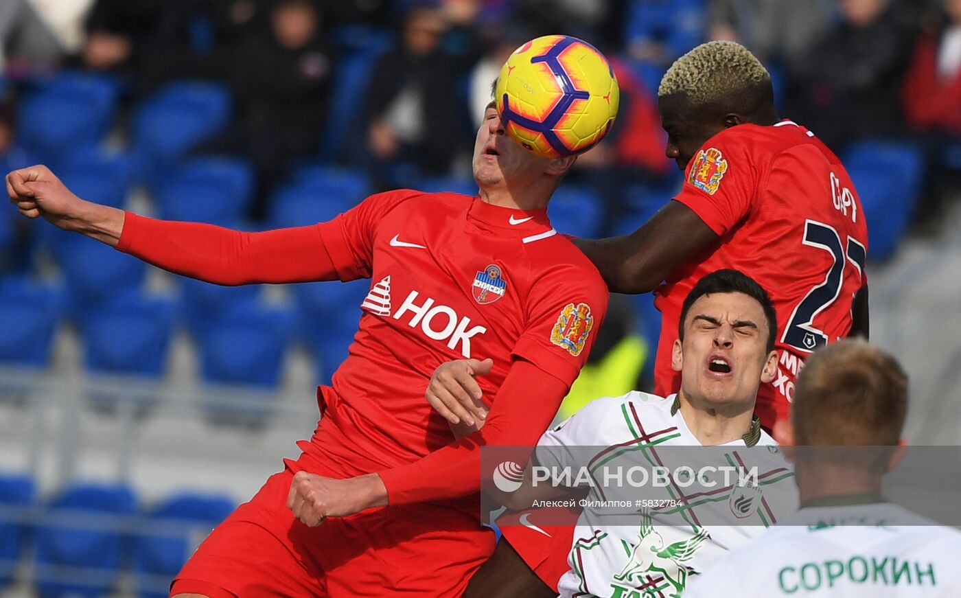 Футбол. РПЛ. Матч "Енисей" - "Рубин"