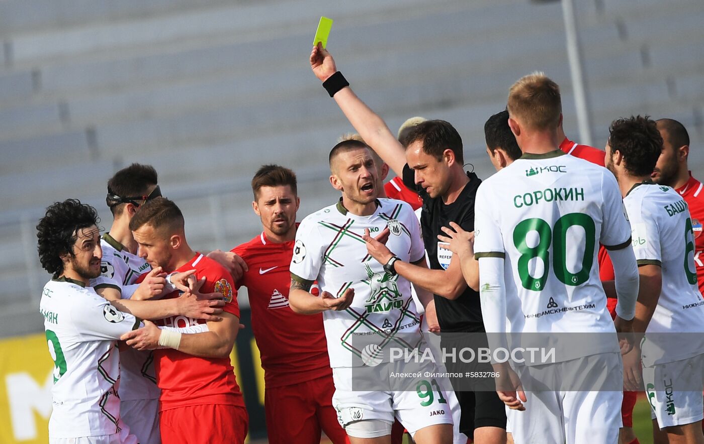 Футбол. РПЛ. Матч "Енисей" - "Рубин"