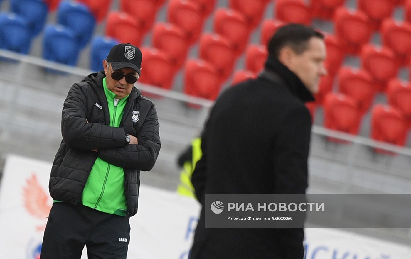 Футбол. РПЛ. Матч "Енисей" - "Рубин"