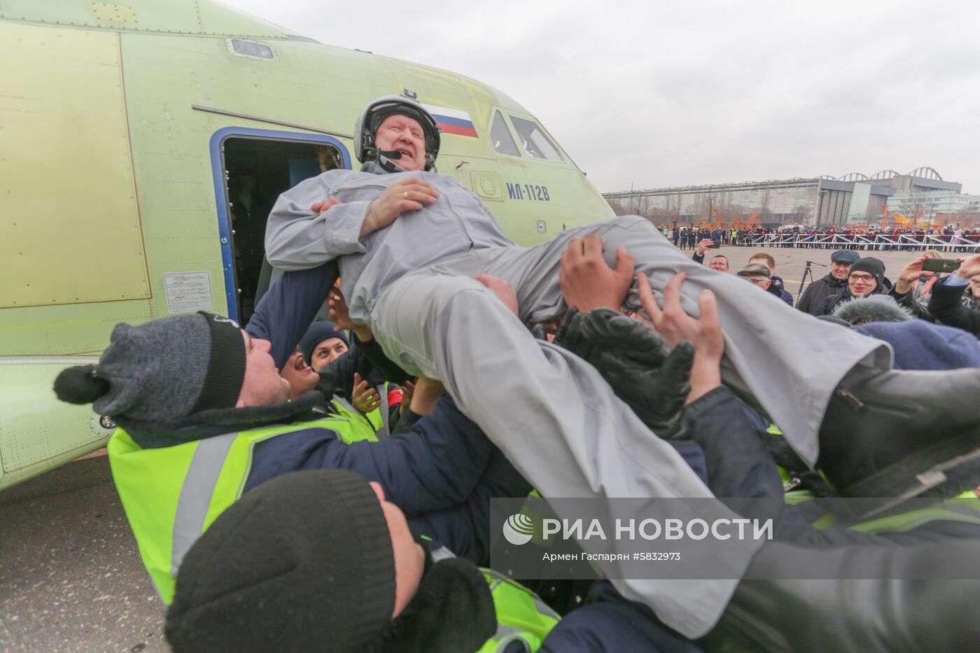 Первый полет Ил-112В