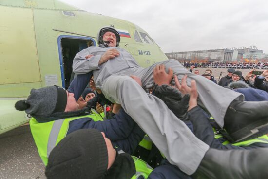 Первый полет Ил-112В