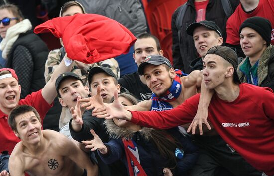 Футбол. РПЛ. Матч "Енисей" - "Рубин"