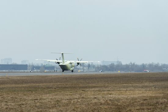 Первый полет Ил-112В