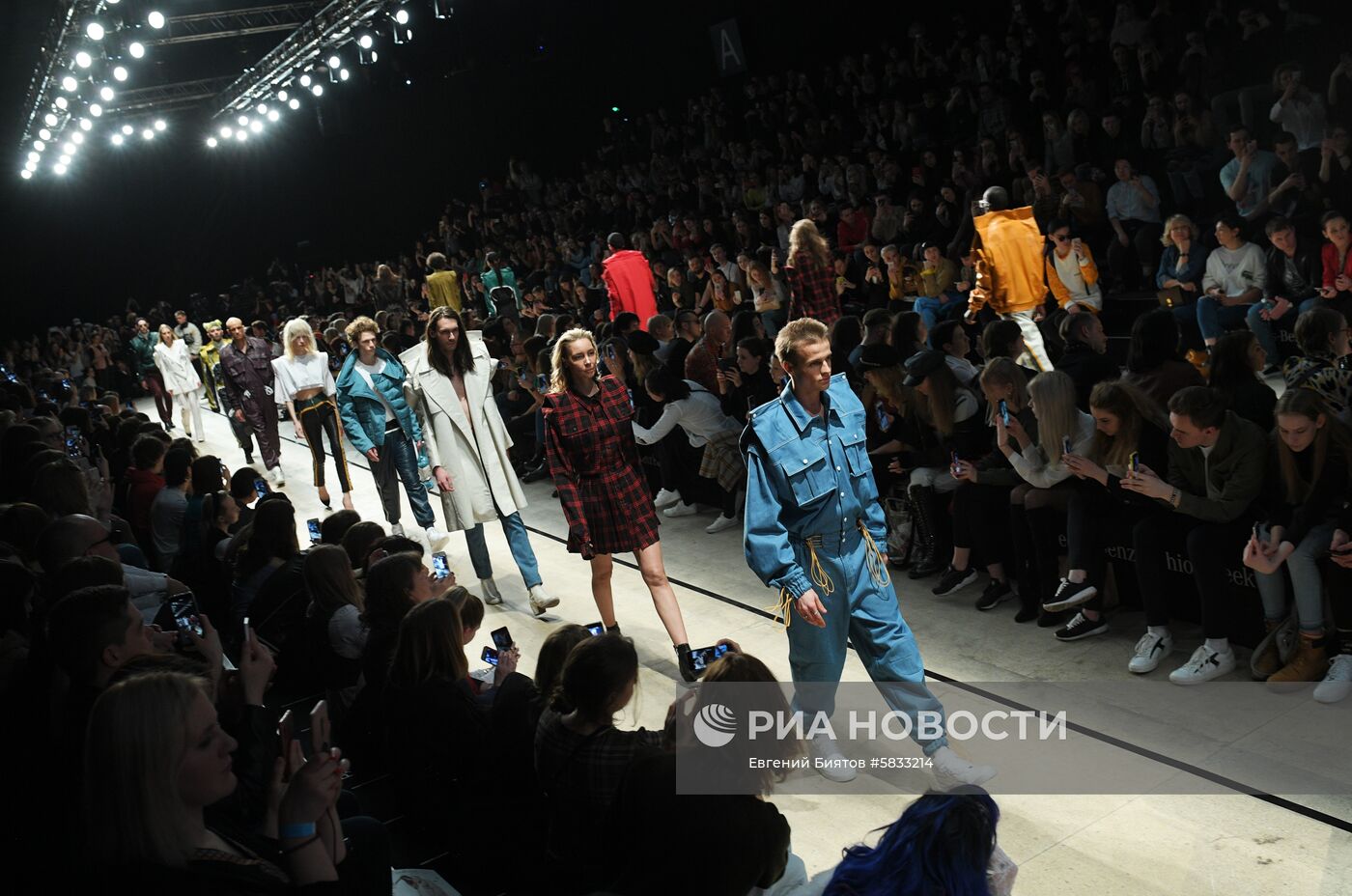 Mercedes-Benz Fashion Week Russia. День первый