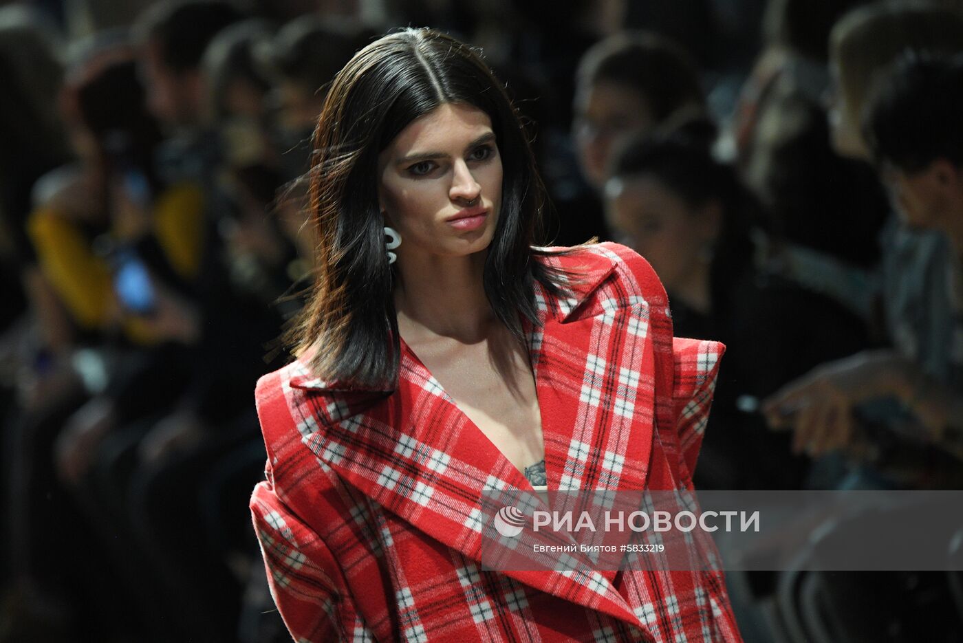 Mercedes-Benz Fashion Week Russia. День первый