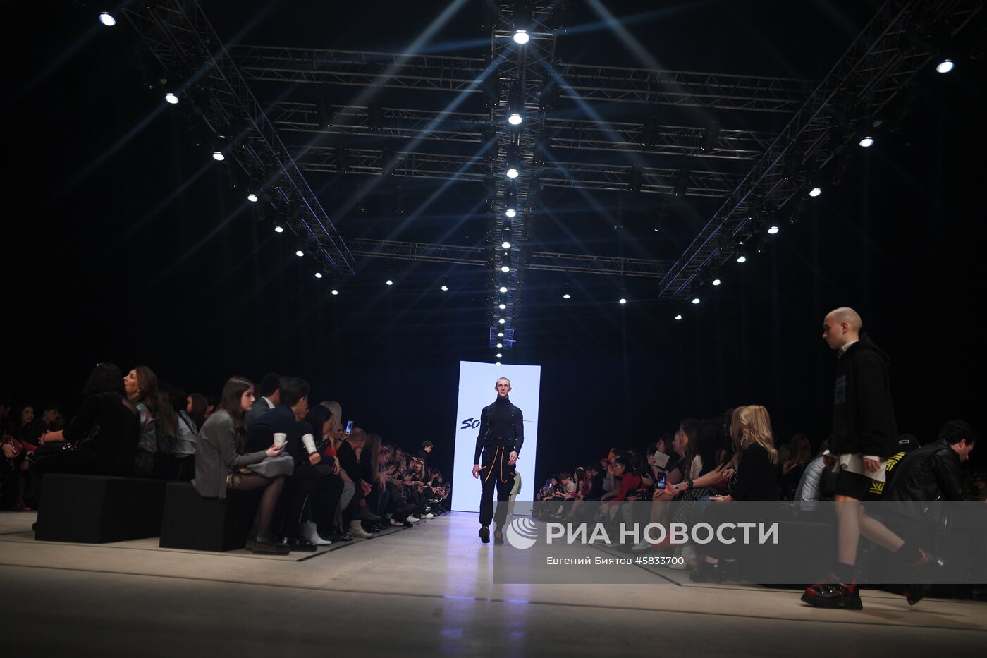 Mercedes-Benz Fashion Week Russia. День первый