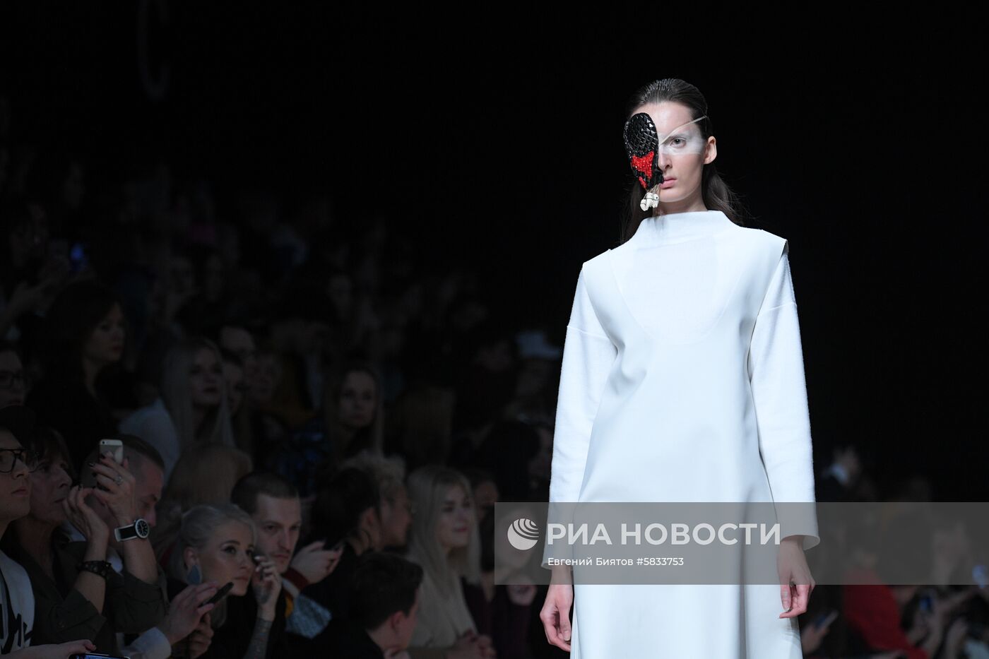 Mercedes-Benz Fashion Week Russia. День первый