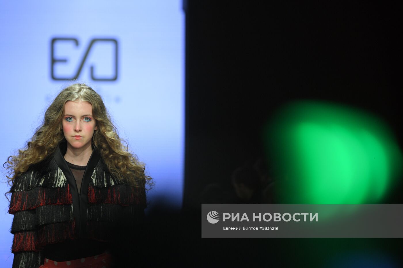 Mercedes-Benz Fashion Week Russia. День второй