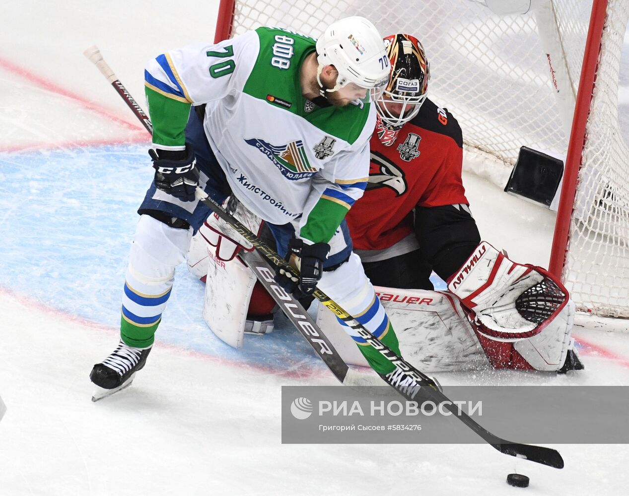 Хоккей. КХЛ. Матч "Авангард" - "Салават Юлаев"