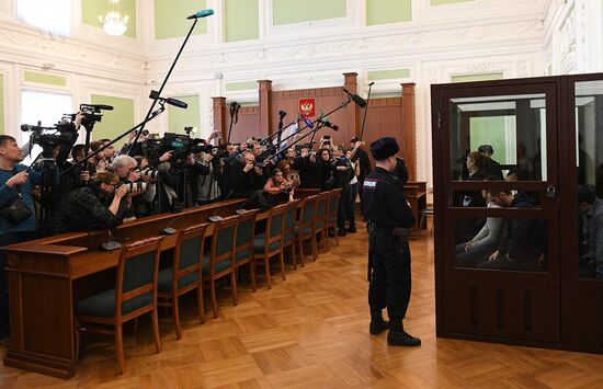 Заседание суда по делу о теракте в петербургском метро